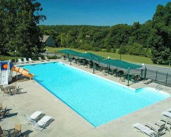 #2100 Pointe - Studio Suite At Mariners Sml - Huddleston - Pool