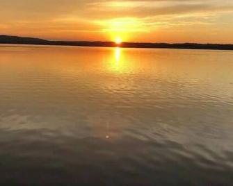 Near Sleeping Bear Dunes National Lakeshore Park! - Honor