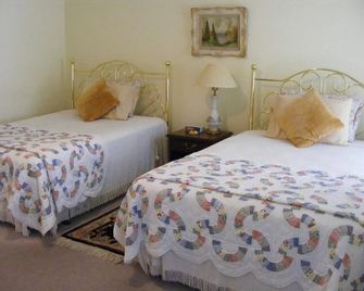 Casa Blanca Boutique Bed & Breakfast - ไนแองการ่า-ออน-เดอะ-เลค