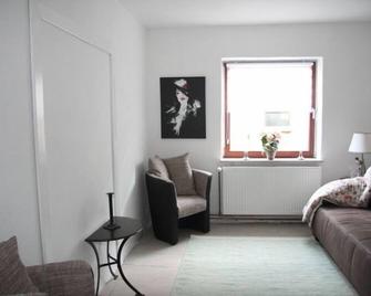 Ferienwohnung Bellmann - Hamdorf - Sala de estar