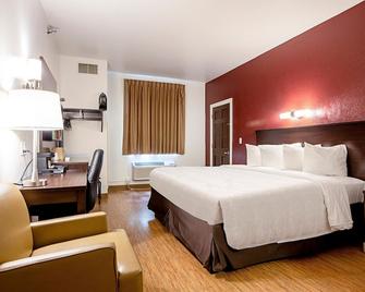 Seasons Inn Traverse City - טראברס סיטי - חדר שינה