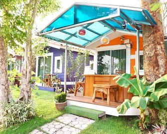 Baan Maesot Plus - Mae Sot - Patio