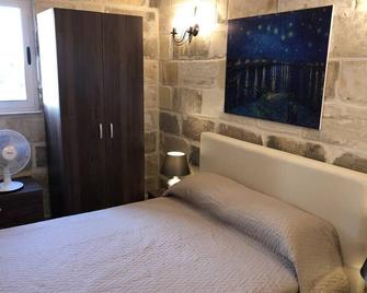 Villa Chossie - Żejtun - Schlafzimmer