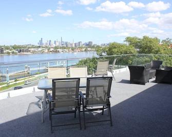 Hamilton Motor Inn - Brisbane - Balcony