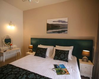 Summer Wine Friendly Resort - Kato Korakiana