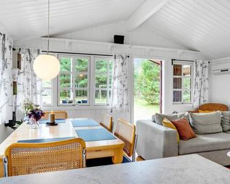 Two-Bedroom Holiday Home In Saby - Sæby