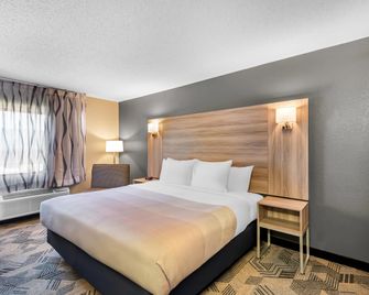 Quality Inn Fairfield - Fairfield - Bedroom