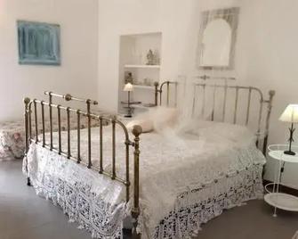 Pietra Rosa - Tramonti