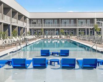 Landing Midtown - Birmingham - Piscine