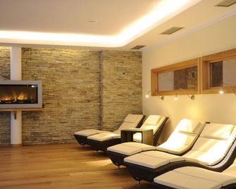 Alpholiday Dolomiti Wellness & Family Hotel - Dimaro