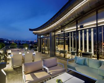 DoubleTree by Hilton Istanbul - Piyalepasa - איסטנבול - מסעדה