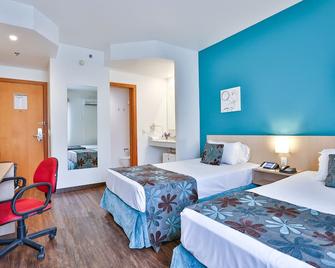 Comfort Inn Joinville - Joinville - Bedroom