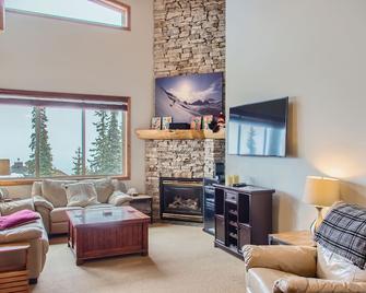 Snowy Creek by Okanagan Premier - Big White - Sala de estar