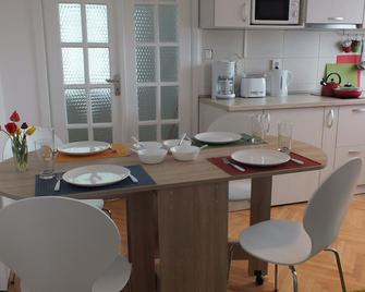 B Apartments - Bike Apartment - Timișoara - Essbereich