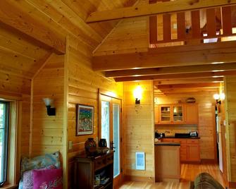 The 'Belknap Cabin' - Blue River - Bedroom