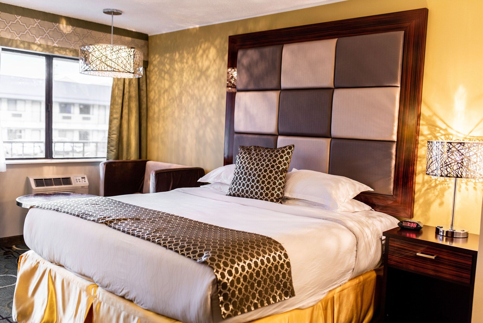 Gateway Inn And Suites - Salida