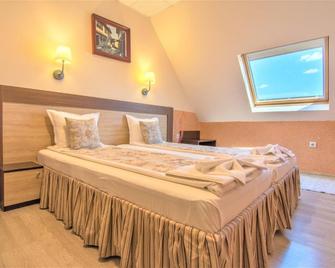 Hotel Anhea - Veliko Tarnovo - Bedroom