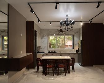 Mahuaa Bunglow - Bombay - Cocina