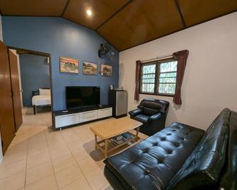 Moonhut Bungalows - Ko Samui - Living room