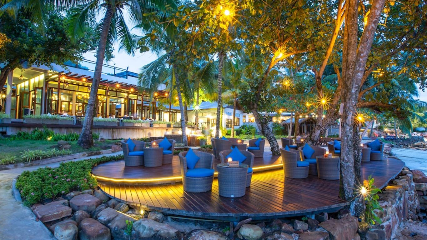 منتجع ذا بيتش ناتشورال كوه كود