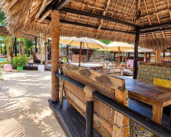 Salama & Mbuyuni Bungalows - Matemwe