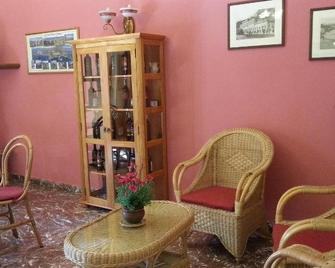 Hotel Pensione Cundari - Taormina