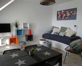 Emerald Coast Studio - Saint-Méloir-des-Ondes - Living room