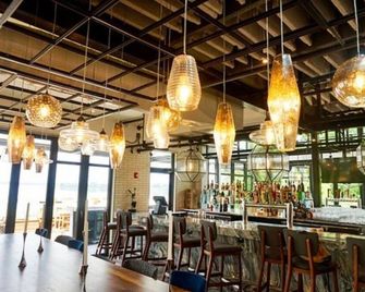 Cozy Cove near Fort Gregg-Adams Perfect for 2! - Hopewell - Bar