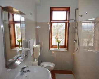 Hotel-Pensione 4 Stagioni - Falcone - Bathroom