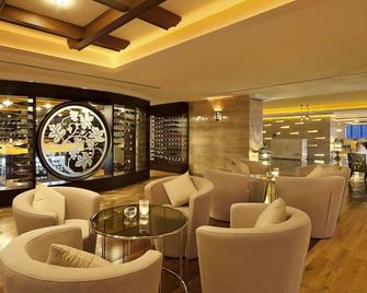 Park Regis Kris Kin Hotel - דובאי - טרקלין