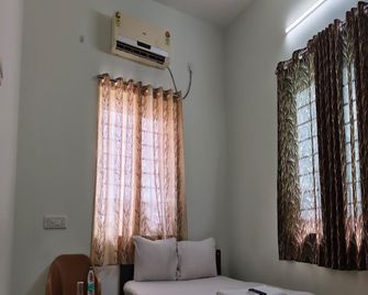 Fabhotel Dp Residency - Čennaí - Ložnice