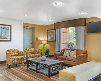 Best Western East El Paso Inn - Clint - Sala de estar