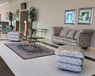 Residencial Inn & Suites - Матаморос - Лоббі