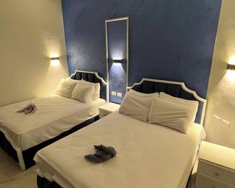 Lucky Hostel - Cairo - Bedroom