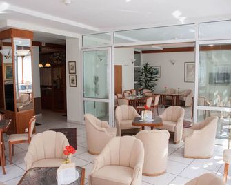 Hotel Excelsior - קאסל - טרקלין