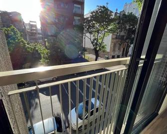 @LaGalerie Apts 2BR BA S.Telmo - wifi pool gym front desk - Buenos Aires - Balcón