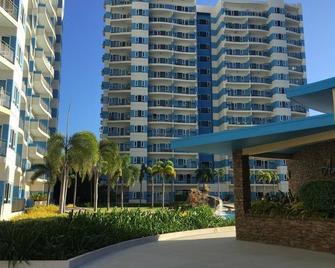 Amisa Private Residences - Lapu-Lapu City - Building