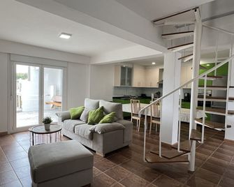 Os Vilares House, Barizo - Malpica de Bergantinos - Salon