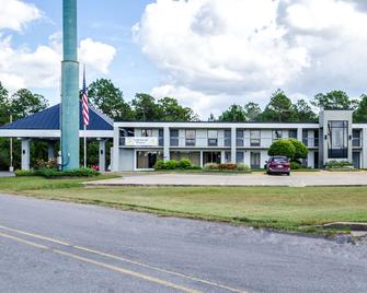 Quality Inn Moss Point - Pascagoula - Moss Point - Building