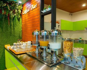 오코탄 플레이스 - 코타오 - 뷔페