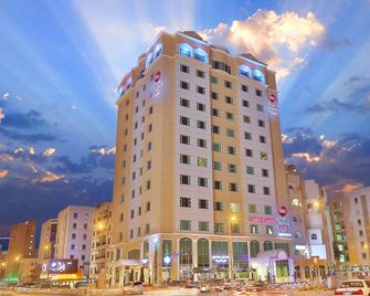 Best Western Plus Salmiya - Salmiya - Building