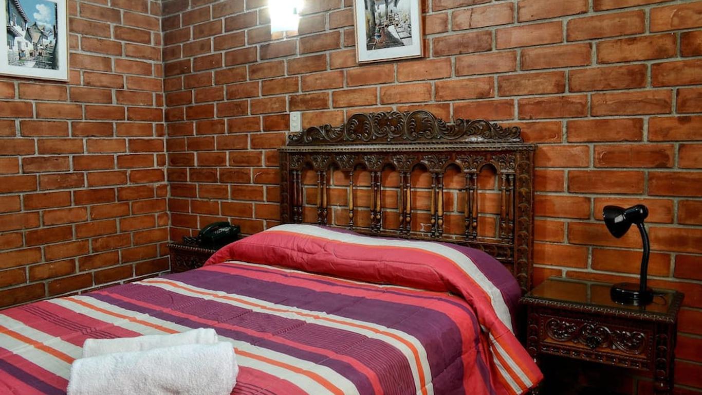 Hotel Esperanza