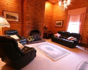 B&B at Winterbrook - Ulverstone - Вітальня