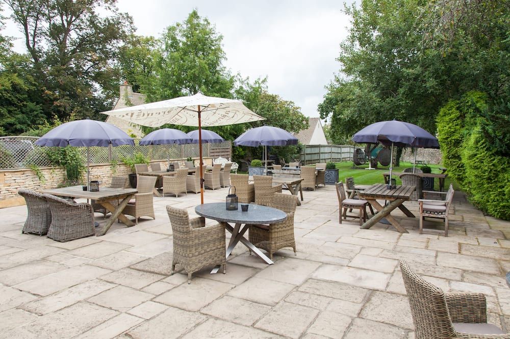 The Wychwood Inn - Chipping Norton - Patio