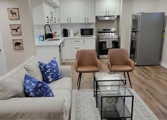 Guest Suite in Whitby - Whitby - Sala de estar