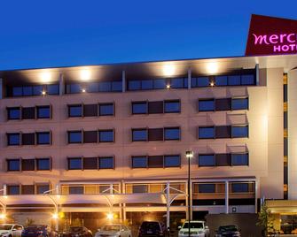 Mercure Sydney Liverpool - Liverpool - Building