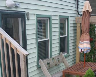 Efficiency Apartment in the Heart of Wrightsville Beach - Wrightsville Beach