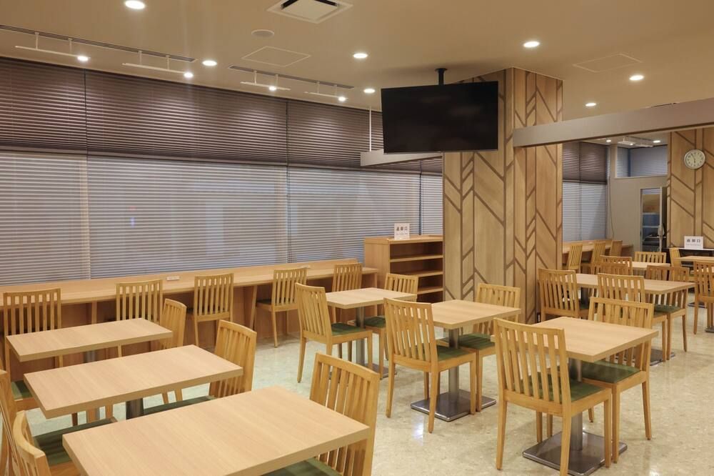 دورمي إن واكاناي ناتشورال هوت سبرينج