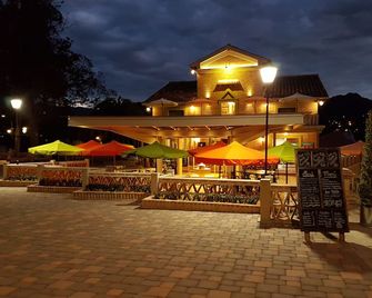 Villa Ana María Cuenca-Hotel - Cuenca