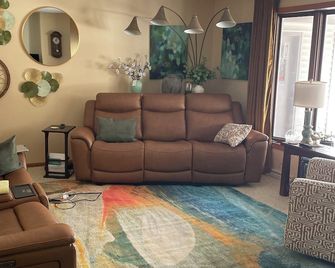 House, near Road America, Kohler, Lake Michigan - Plymouth - Living room